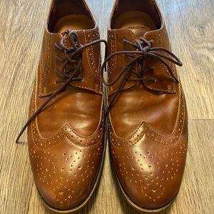 Dress shoes with memory foam